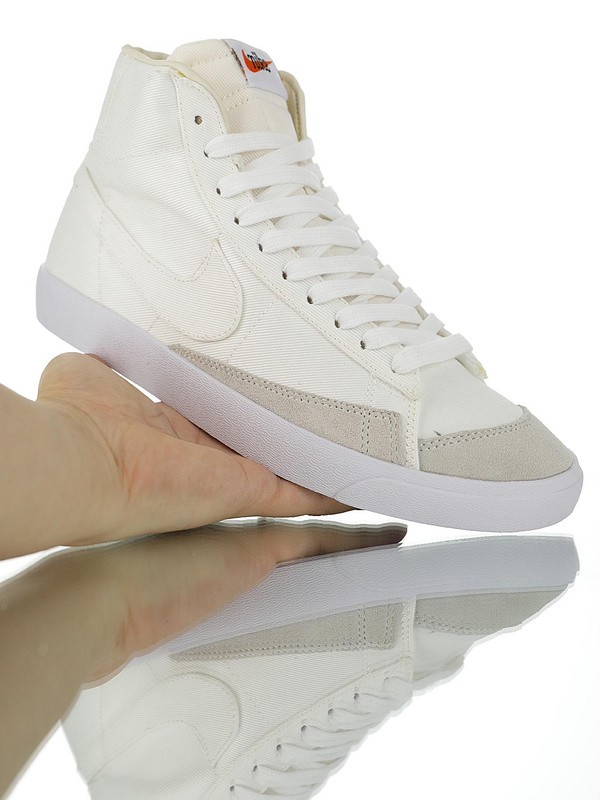 ​​Nike Blazer Mid 1977 Vintage WE CD8238-100 