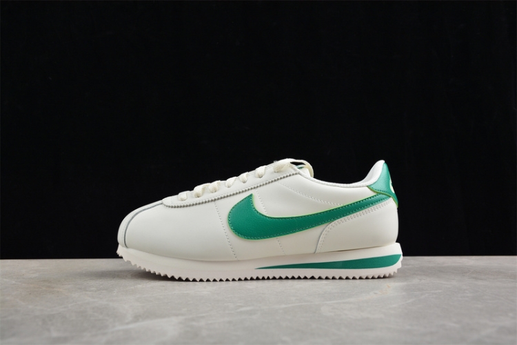  Nike Cortez Classic Leather DM4044-104