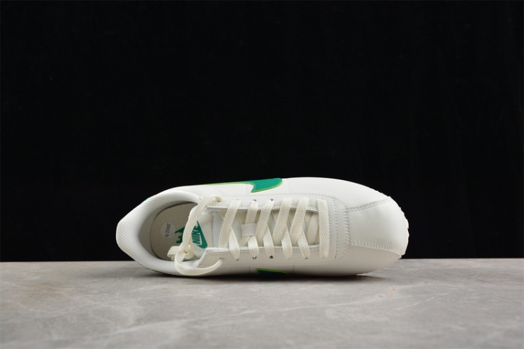 Nike Cortez Classic Leather DM4044-104