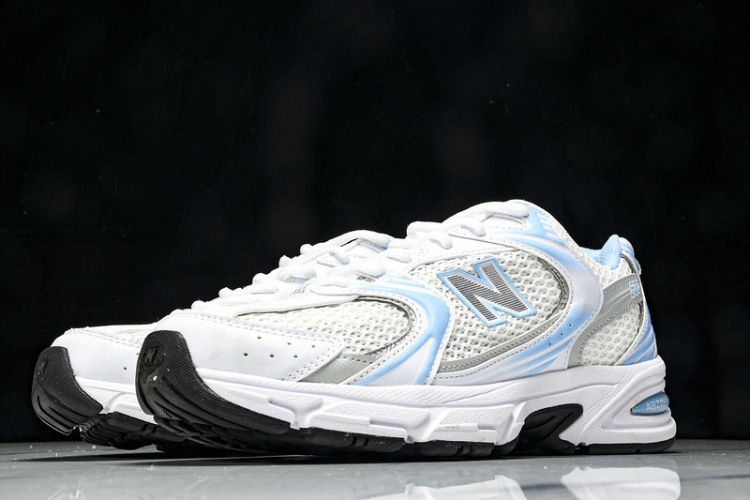  New Balance 530 MR530BB