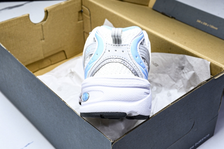  New Balance 530 MR530BB