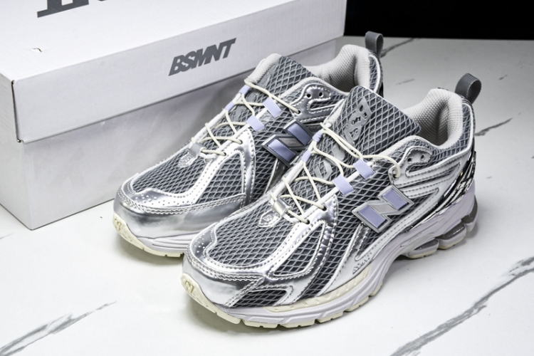  New Balance 1906  M1906RBT
