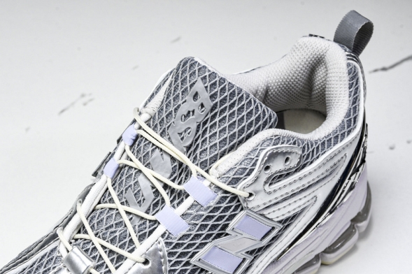 New Balance 1906  M1906RBT 