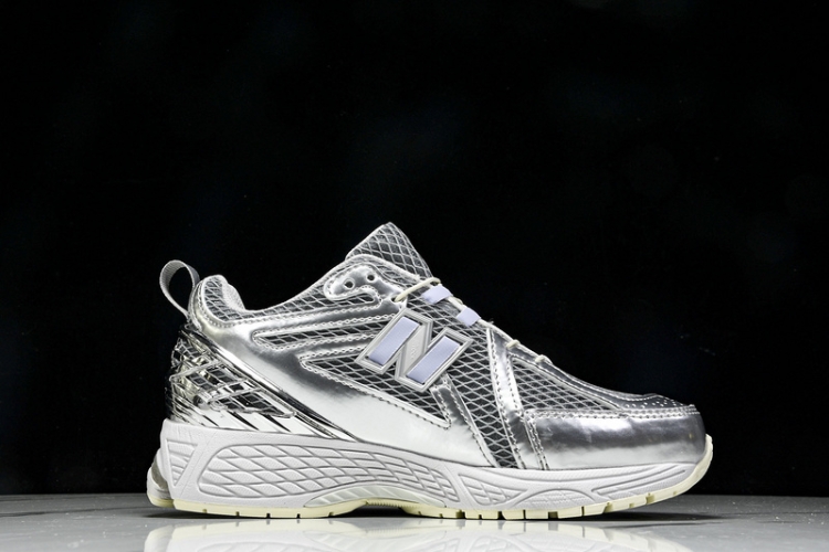  New Balance 1906  M1906RBT