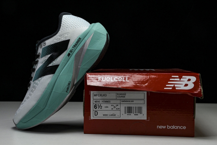  New Balance FuelCell Rebel V4 MFCXLK3