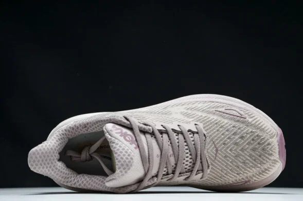 Hoka Clifton 9 1127896 PMPW 