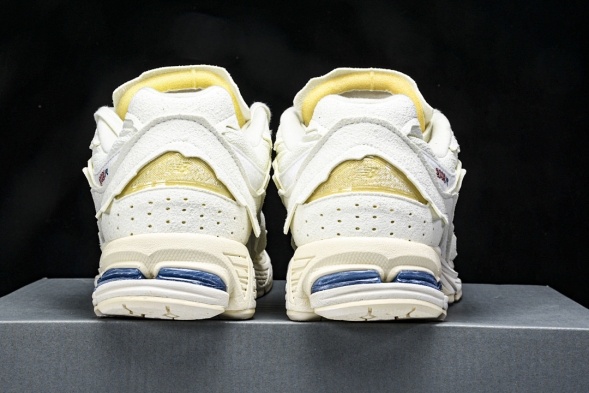 New Balance 2002R M2002RDS 