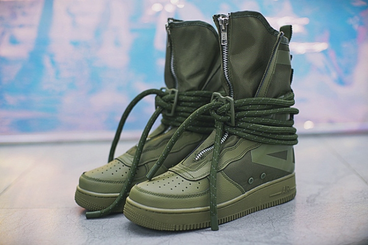 Nike SF Air Force 1 High Boot AA1128-201