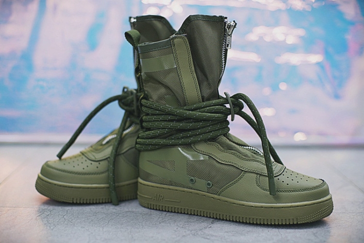 Nike SF Air Force 1 High Boot AA1128-201