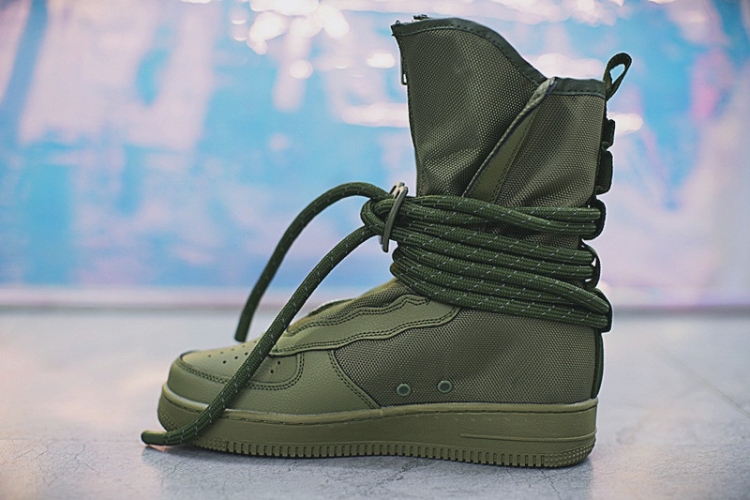 Nike SF Air Force 1 High Boot AA1128-201