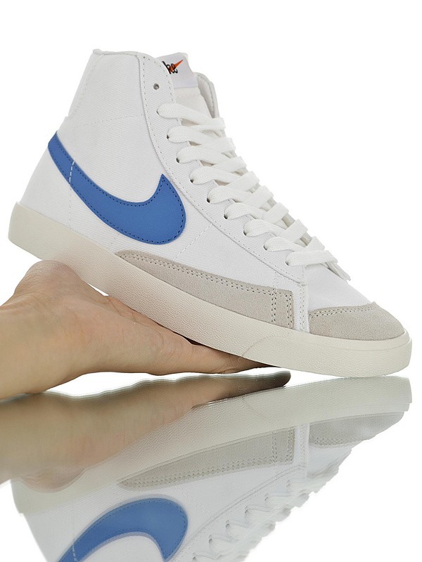 ​​Nike Blazer Mid 1977 Vintage WE BQ6806-400