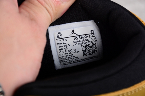 Nike Air Jordan Legacy 312 high. AV3922-102 