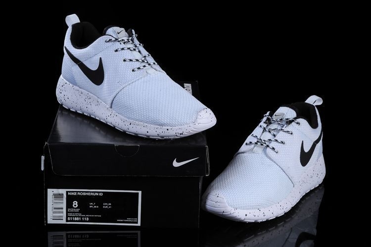 Nike Roshe Run ID  Black/White Черно белые