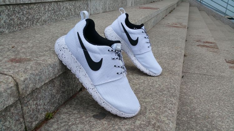 Nike Roshe Run ID  Black/White Черно белые