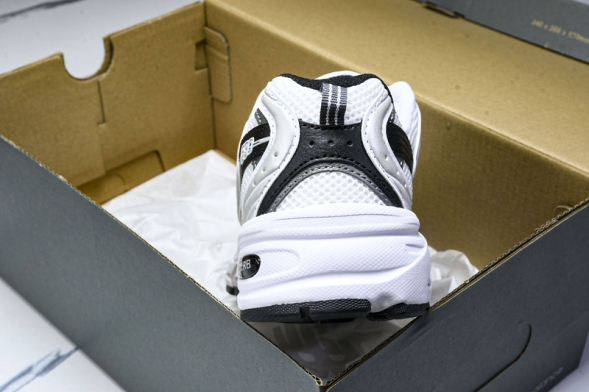 New Balance 530 MR530LB 