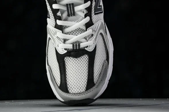 New Balance 530 MR530LB 
