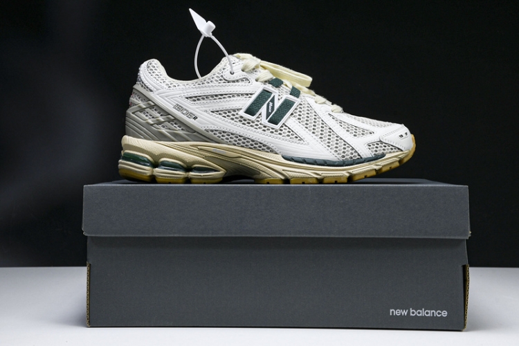  New Balance 1906  M1906RQ 