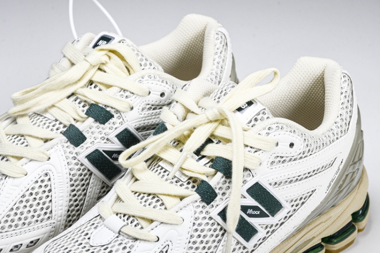 New Balance 1906  M1906RQ 