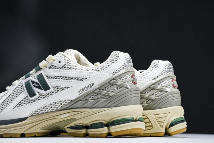  New Balance 1906  M1906RQ 