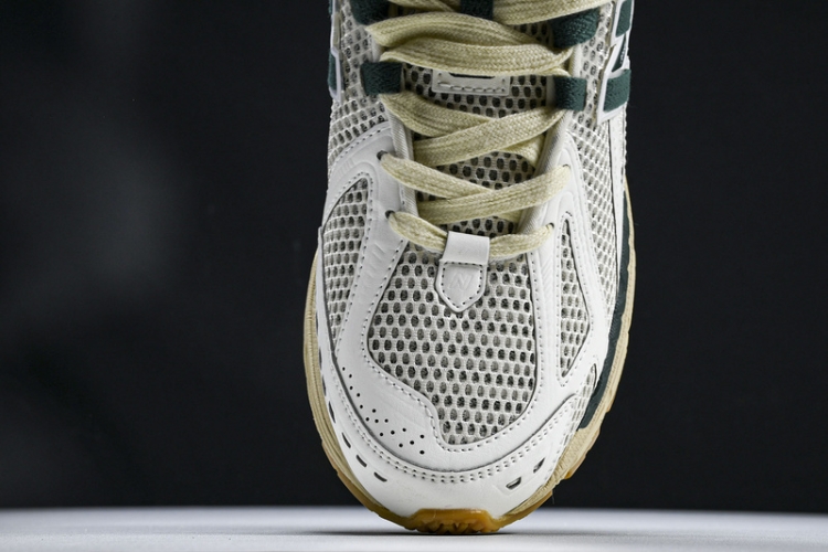  New Balance 1906  M1906RQ 