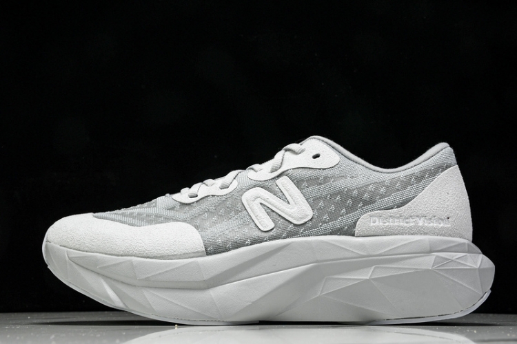  New Balance FuelCell Rebel V4 MRCELVD4