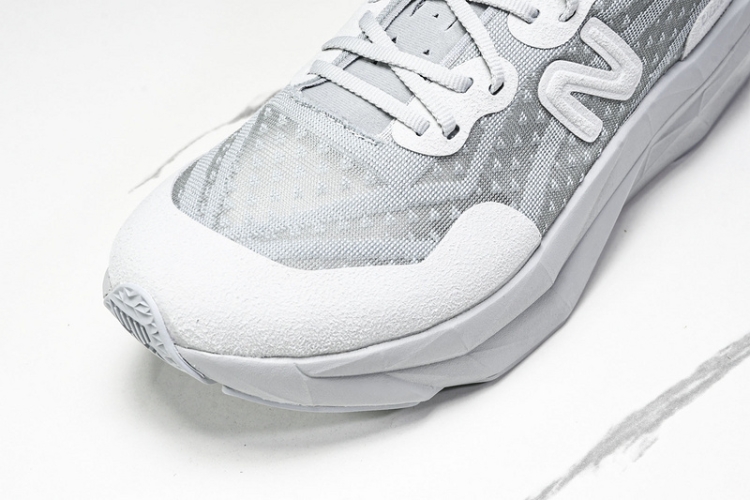  New Balance FuelCell Rebel V4 MRCELVD4