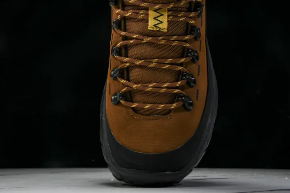 Hoka Tor Summit 1147952 HBCK 