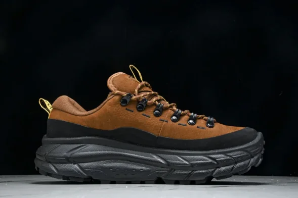 Hoka Tor Summit 1147952 HBCK 