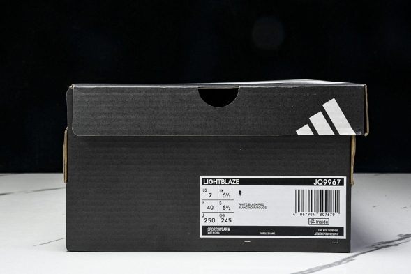 Adidas Lightblaze JQ9966  