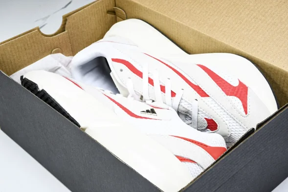 Adidas Lightblaze JQ9966  