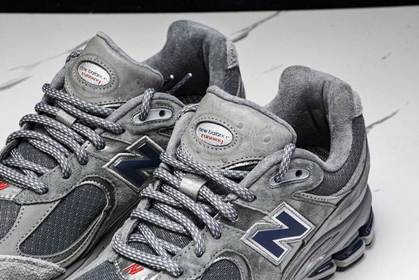 New Balance 2002R M2002RHG 