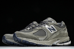 New Balance 2002R ML2002RA