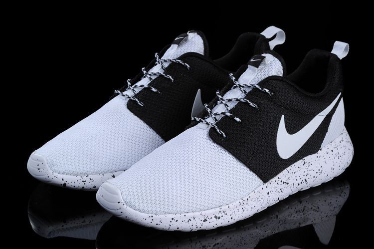 Nike Roshe Run ID  Black/White Черно белые