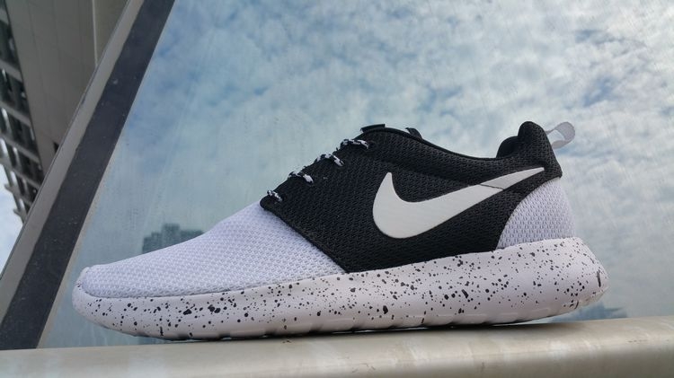 Nike Roshe Run ID  Black/White Черно белые