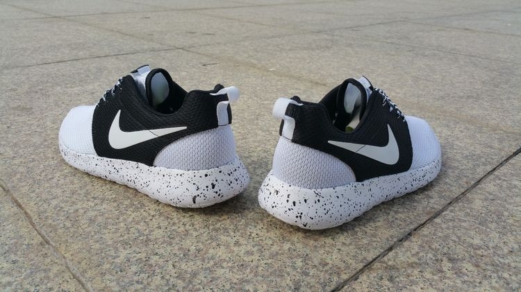 Nike Roshe Run ID  Black/White Черно белые