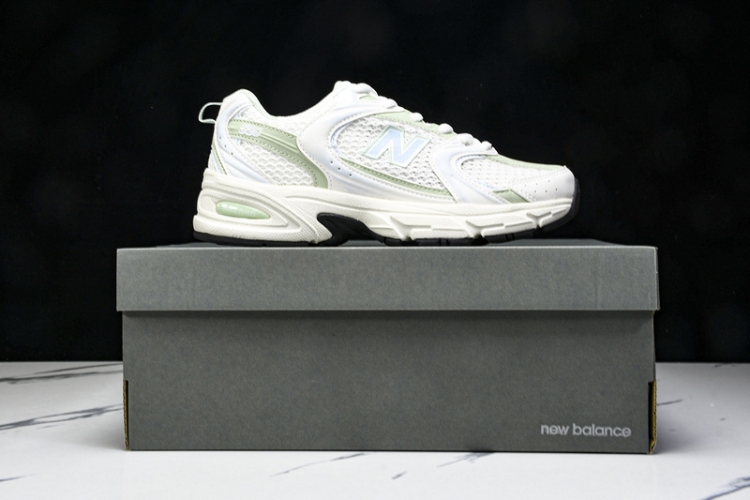  New Balance 530 MR530ZO