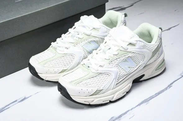 New Balance 530 MR530ZO 