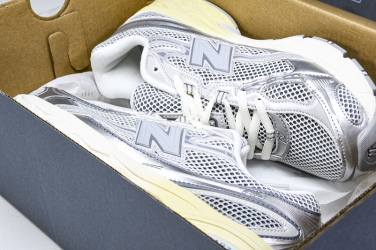 New Balance 1906 M1906WFE