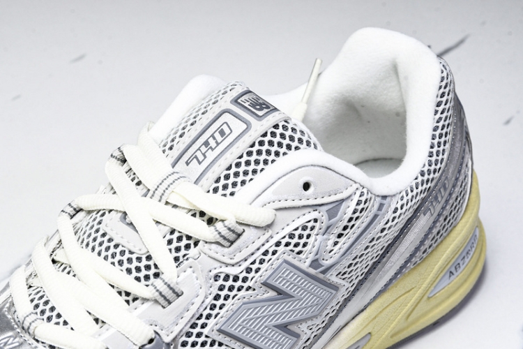  New Balance 1906 M1906WFE