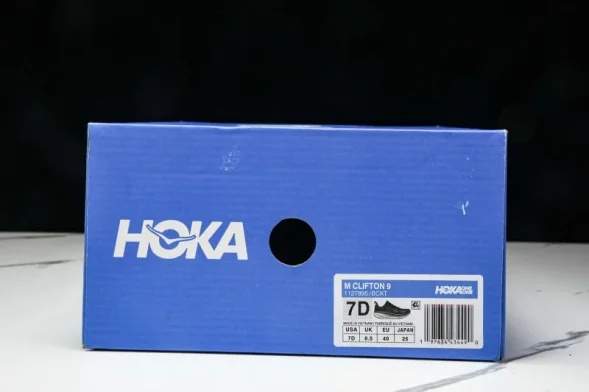 Hoka Clifton 9 1127895 BCKT 