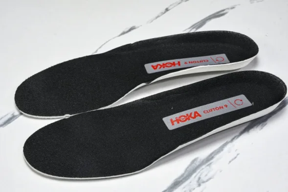 Hoka Clifton 9 1127895 BCKT 