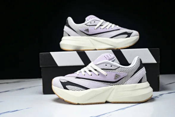 Adidas Lightblaze JQ9971 