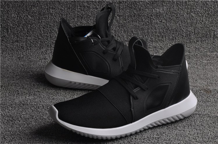 Adidas Tubular Defiant   