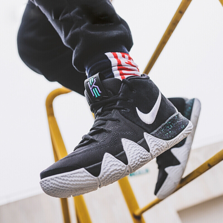 Nike Kyrie 4 “Black_Blue” 943807-002