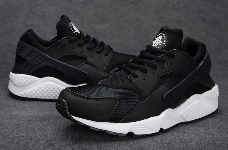 NIKE Air Huarache OREO 634835-006