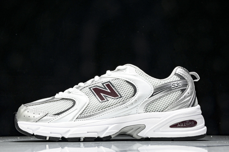  New Balance 530 MR530GS