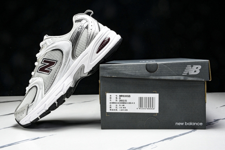  New Balance 530 MR530GS