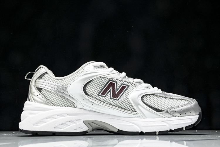  New Balance 530 MR530GS