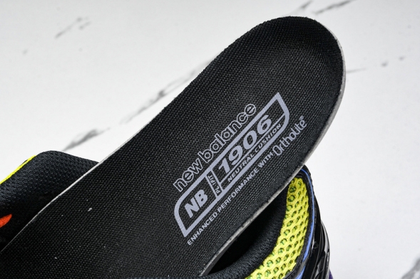 New Balance 1906 M1906RDS  