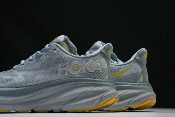 Hoka Clifton 9 1127896 CBIF 